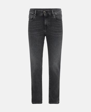 Slim fit jeans