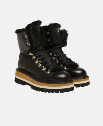 Winter boots