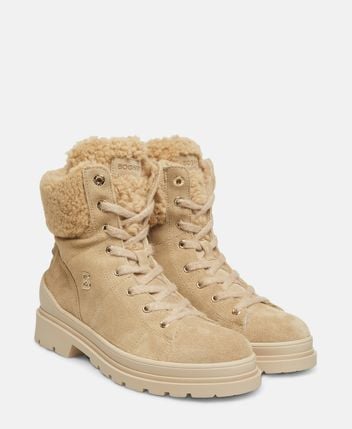 Winter boots