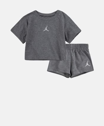 T-shirt and shorts set