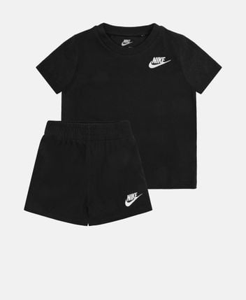 T-shirt and shorts set