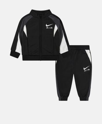 Track suit