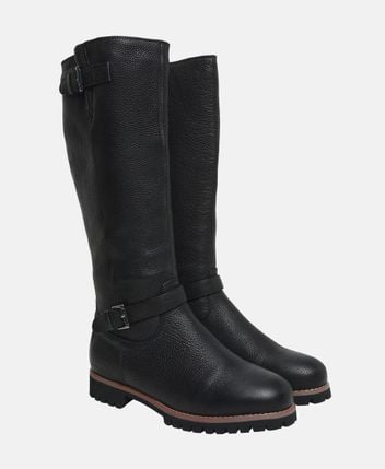 Winter boots