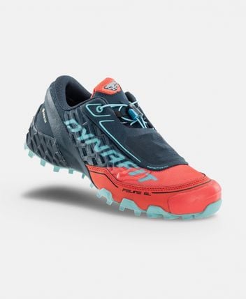 Hiking shoes Feline