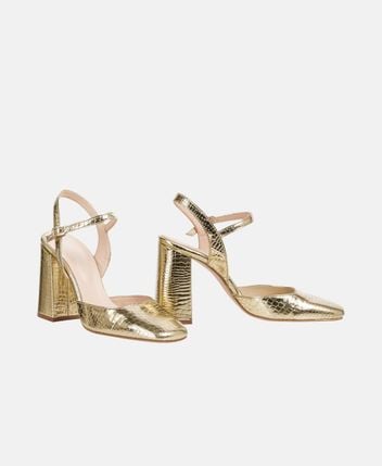 Slingback pumps