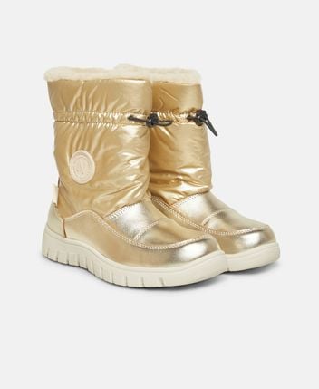 Winter boots