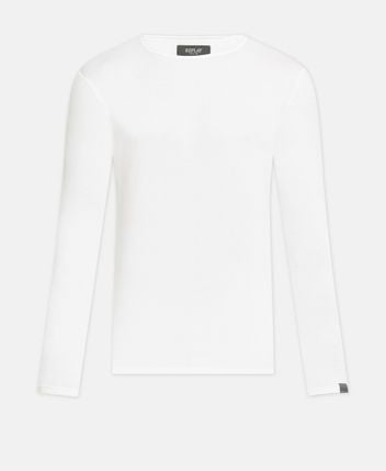 Long-sleeved top