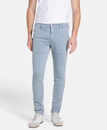 Chino Zeumar