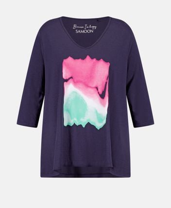 Long-sleeved top