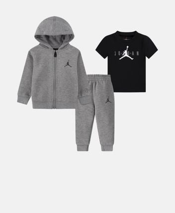 Jogging suit and T-shirt set