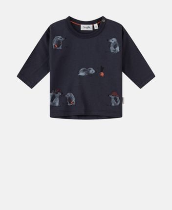 Long-sleeved top