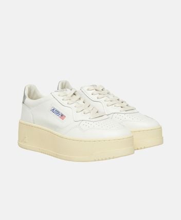 Platform sneakers