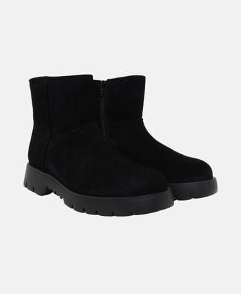 Winter boots