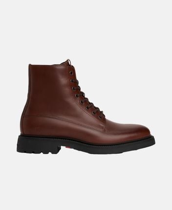 Lace-up ankle boot