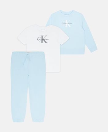 Sweatshirt, pants & t-shirt set