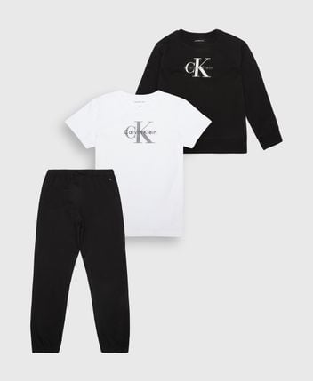Sweatshirt, pants & t-shirt set