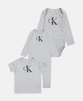 Long-sleeved top and romper set