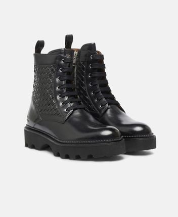Lace-up ankle boot Maria