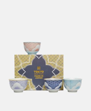 Tea mugs, set of 4