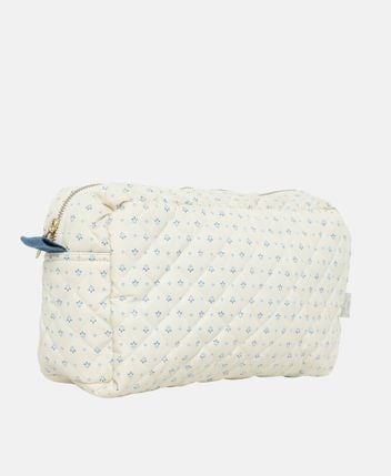 Cosmetic bag
