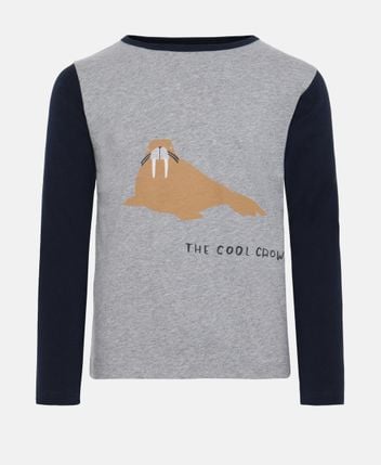 Long-sleeved top