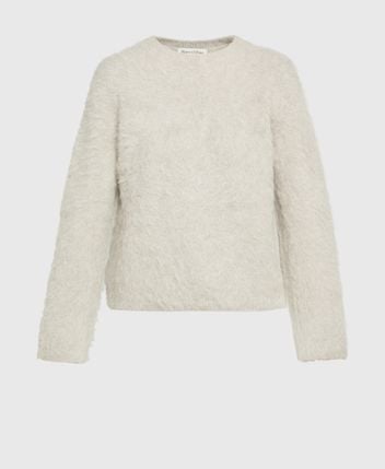 Long-sleeved jumper