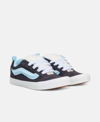 Sneakers Knu Skool