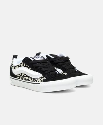 Sneakers Knu Skool
