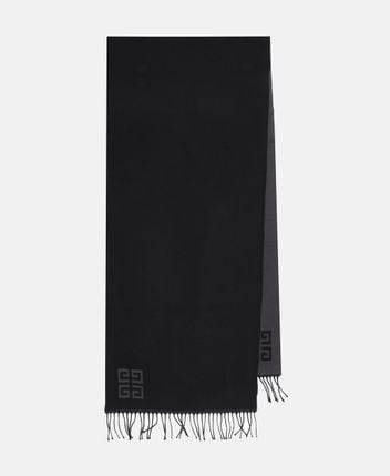 Wool scarf
