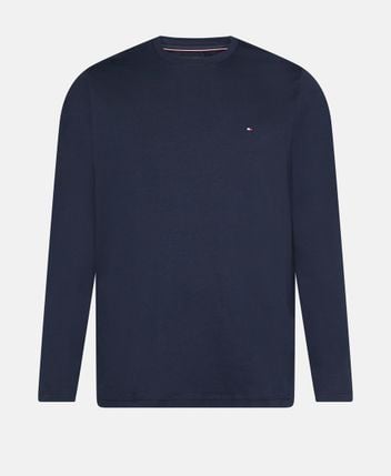 Long-sleeved top