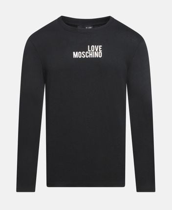 Long-sleeved top