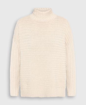 Knitted jumper
