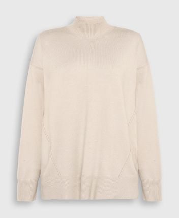 Knitted jumper