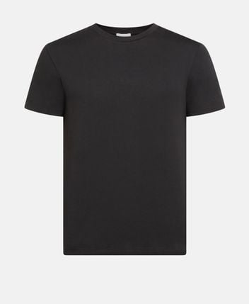 Long-sleeved top
