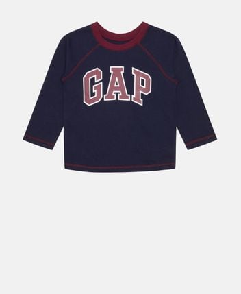 Long-sleeved top