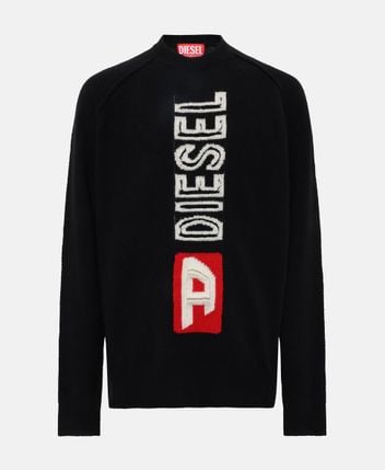 Wool pullover