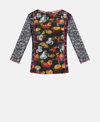Long-sleeved top