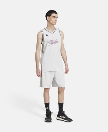 Basketball shorts