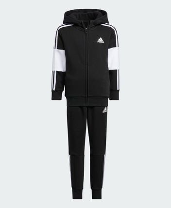 Track suit Essentials