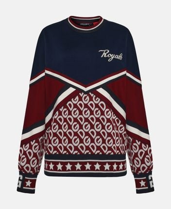 Knitted jumper