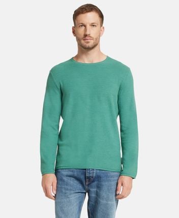 Long-sleeved top