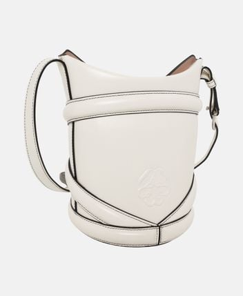Bucket bag