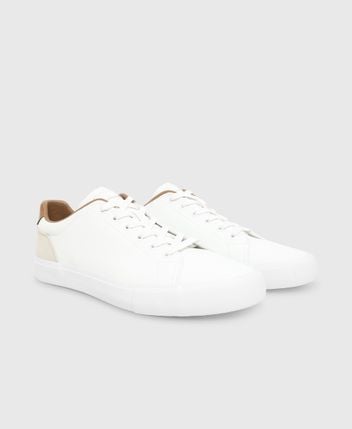 Sneakers Blake boundary