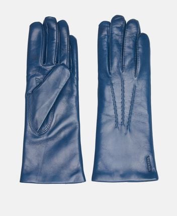 Leather gloves