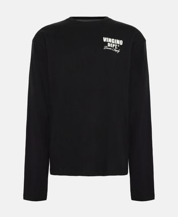 Long-sleeved top