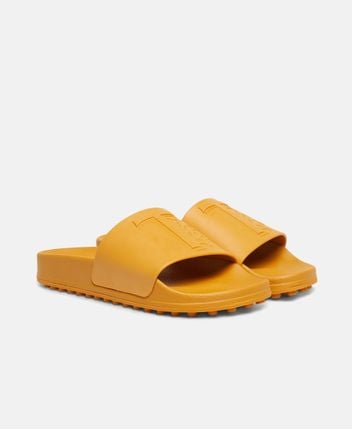 Pool shoes