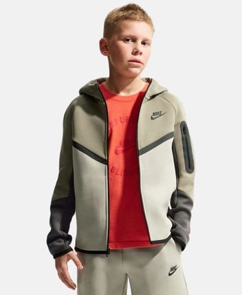 Hooded jacket