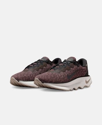 Walking shoes Motiva