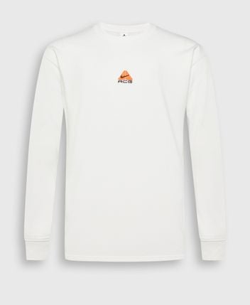 Long-sleeved top