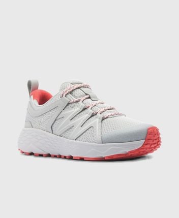 Hiking shoes PEAKFREAK ROAM™